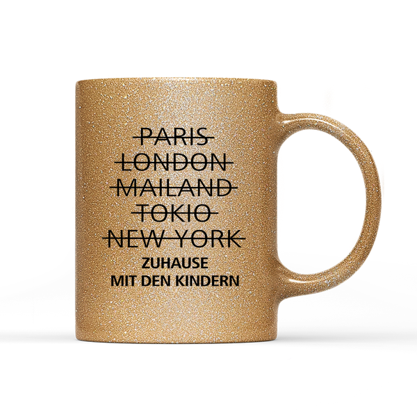 Tasse Glitzer Edition zuhause mit den Kindern